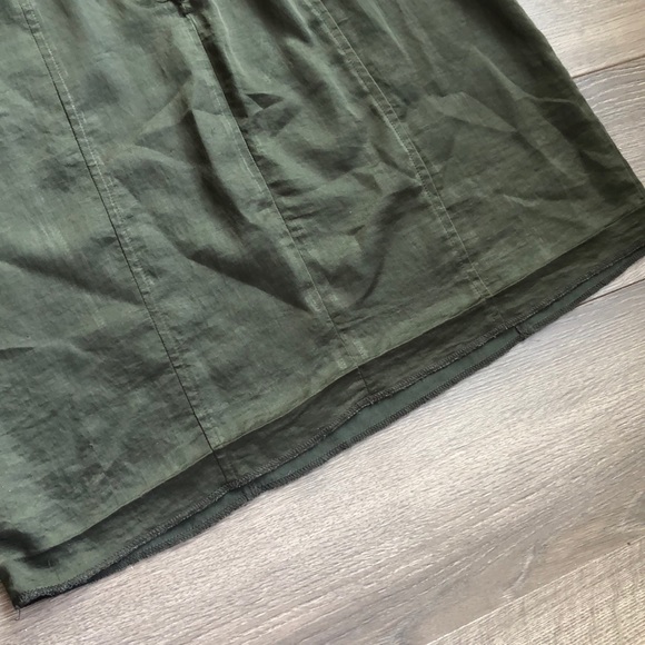 Olive dress with sleeve detail size 4-6 - Picture 7 of 9